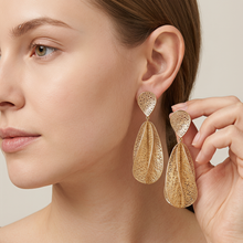 Load image into Gallery viewer, 4W002 - Earring, Brass, Imitation Gold Plated , No Stone