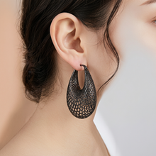 Load image into Gallery viewer, 4W015 - Earring, Brass, TIN Cobalt Black , , No Stone