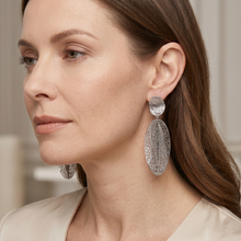Load image into Gallery viewer, 4W025 - Earring, Brass, Imitation Rhodium, , No Stone