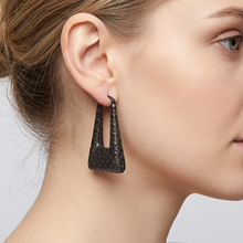 Load image into Gallery viewer, 4W054 - Earring, Brass, TIN Cobalt Black  , No Stone