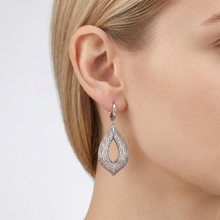 Load image into Gallery viewer, 4W055 - Earring, Brass, Imitation Rhodium , No Stone