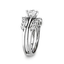 Load image into Gallery viewer, LO5S076- Sterling Silver Ring with CZ In Clear High Polished( NO Plating)