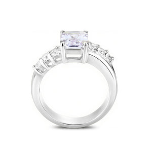 LO5S233- Sterling Silver Ring with CZ In Clear High Polished( NO Plating)