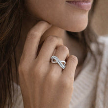 Load image into Gallery viewer, DA054 - High polished (no plating) Stainless Steel Ring with AAA Grade CZ  in Clear