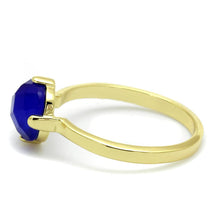 Load image into Gallery viewer, LO4072 - Flash Gold Brass Ring with Synthetic Cat Eye in Sapphire