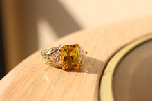 Load image into Gallery viewer, LOAS1390 - 14K tone 925 Sterling Silver Ring with AAA Grade CZ  in Yellow