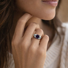 Load image into Gallery viewer, TK086 - High polished (no plating) Stainless Steel Ring with AAA Grade CZ  in Amethyst