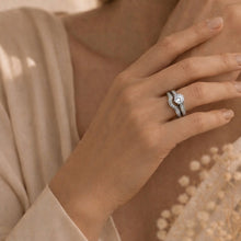 Load image into Gallery viewer, TK1330 - High polished (no plating) Stainless Steel Ring with AAA Grade CZ  in Clear
