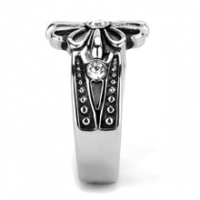 Load image into Gallery viewer, TK3462 - High polished (no plating) Stainless Steel Ring with Top Grade Crystal  in Clear