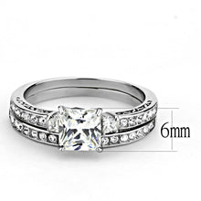 Load image into Gallery viewer, TK3510 - High polished (no plating) Stainless Steel Ring with AAA Grade CZ  in Clear