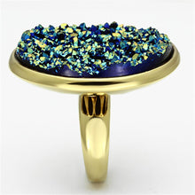 Load image into Gallery viewer, VL086 IP Gold(Ion Plating) Brass Ring with Synthetic in Sapphire