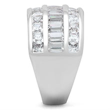 Load image into Gallery viewer, SS022 - Silver 925 Sterling Silver Ring with AAA Grade CZ  in Clear