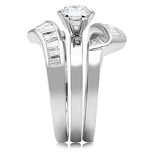 Load image into Gallery viewer, SS025 - Silver 925 Sterling Silver Ring with AAA Grade CZ  in Clear