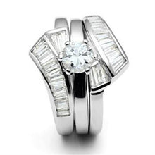 Load image into Gallery viewer, SS025 - Silver 925 Sterling Silver Ring with AAA Grade CZ  in Clear