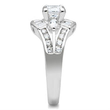 Load image into Gallery viewer, SS030 - Silver 925 Sterling Silver Ring with AAA Grade CZ  in Clear