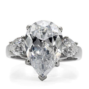 TK076 - High polished (no plating) Stainless Steel Ring with AAA Grade CZ  in Clear