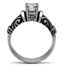 Load image into Gallery viewer, TK082 - High polished (no plating) Stainless Steel Ring with AAA Grade CZ  in Clear