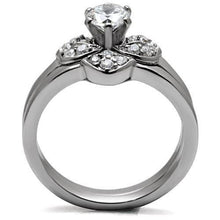 Load image into Gallery viewer, TK099 - High polished (no plating) Stainless Steel Ring with AAA Grade CZ  in Clear