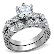 Load image into Gallery viewer, TK1450 - High polished (no plating) Stainless Steel Ring with AAA Grade CZ  in Clear