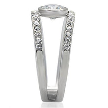 Load image into Gallery viewer, TK171 - High polished (no plating) Stainless Steel Ring with AAA Grade CZ  in Clear