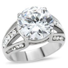 Load image into Gallery viewer, TK187 - High polished (no plating) Stainless Steel Ring with AAA Grade CZ  in Clear