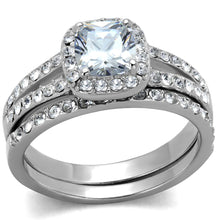 Load image into Gallery viewer, TK2180 - High polished (no plating) Stainless Steel Ring with AAA Grade CZ  in Clear