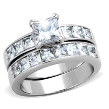 Load image into Gallery viewer, TK61206 - High polished (no plating) Stainless Steel Ring with AAA Grade CZ  in Clear