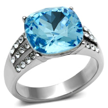 Load image into Gallery viewer, TK647 - High polished (no plating) Stainless Steel Ring with Top Grade Crystal  in Sea Blue