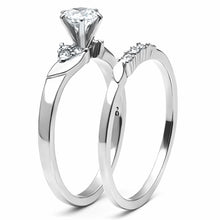 Load image into Gallery viewer, TK694 - High polished (no plating) Stainless Steel Ring with AAA Grade CZ  in Clear