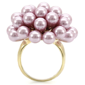 1W051 - Gold Brass Ring with Synthetic Pearl in Light Amethyst