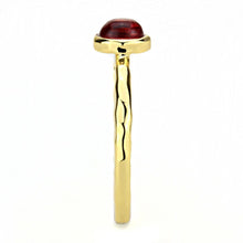 Load image into Gallery viewer, 3W1496 - Gold Brass Ring with Synthetic Synthetic Glass in Garnet