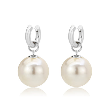 3W1741 - Imitation Rhodium Brass Earring with Synthetic in White