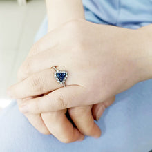 Load image into Gallery viewer, 3W1730 -  Imitation Rhodium+E-coating Brass Ring with Druzy in Capri Blue