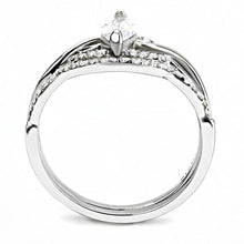 Load image into Gallery viewer, DA133 - High polished (no plating) Stainless Steel Ring with AAA Grade CZ  in Clear