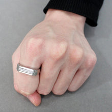 Load image into Gallery viewer, DA251 - High polished (no plating) Stainless Steel Ring with AAA Grade CZ  in Clear