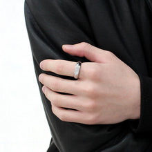 Load image into Gallery viewer, DA302 - No Plating Stainless Steel Ring with AAA Grade CZ  in Clear