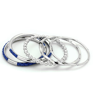 LO3570 - High polished (no plating) Stainless Steel Bangle with AAA Grade CZ  in Clear