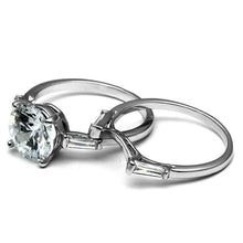 Load image into Gallery viewer, TK2878 - High polished (no plating) Stainless Steel Ring with AAA Grade CZ  in Clear