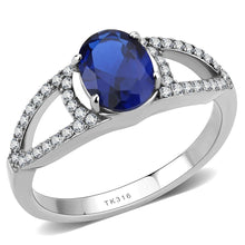 Load image into Gallery viewer, DA306 - No Plating Stainless Steel Ring with Synthetic Spinel in London Blue