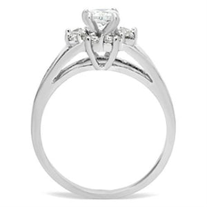 SS053 - Silver 925 Sterling Silver Ring with AAA Grade CZ  in Clear