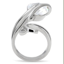 Load image into Gallery viewer, TK183 - High polished (no plating) Stainless Steel Ring with AAA Grade CZ  in Clear